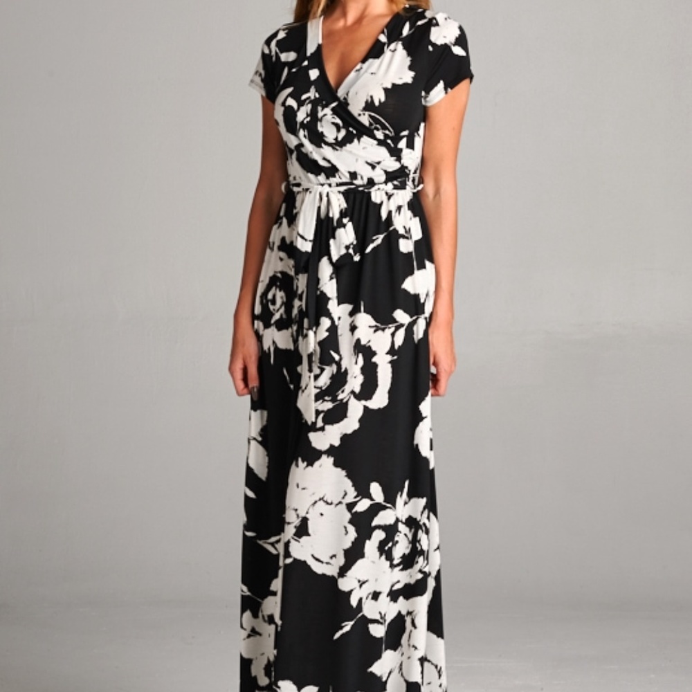 Sara Maxi Wrap Dress - Picture 2 of 3